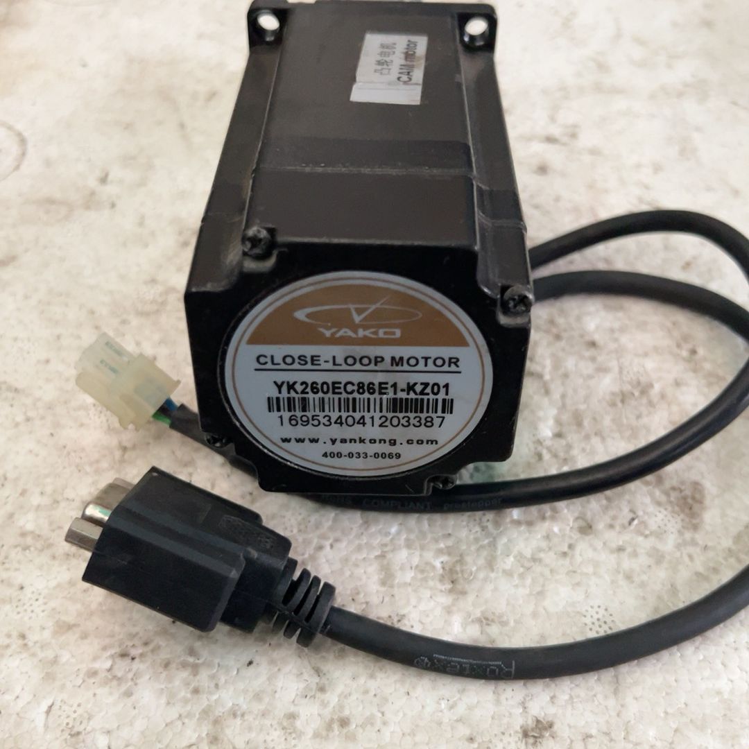 YAKO YK260EC86E1-KZ01闭环步进电机 两台