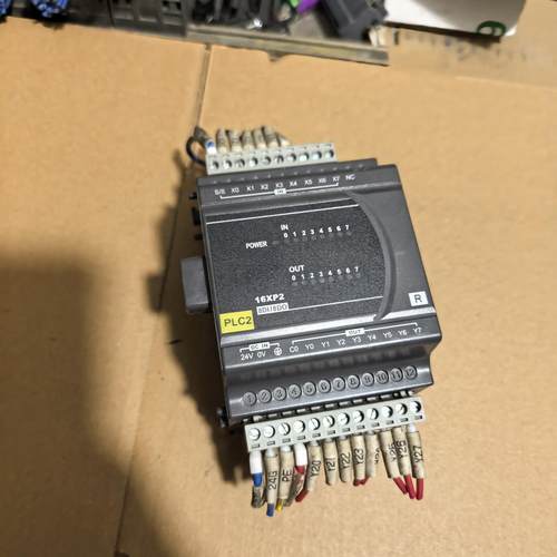 DVP16XP211R台达模块 拆机9成新 外壳完好