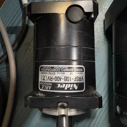 VRSF-10B-400-RV(方) 新宝减速机NIDEC-