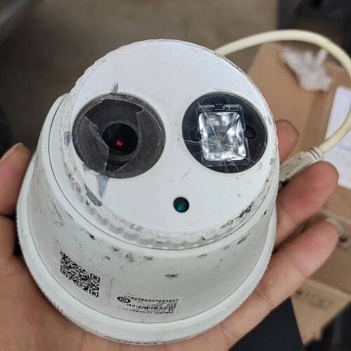 威视DS-2cd3310  4mm 就 拆机下来的