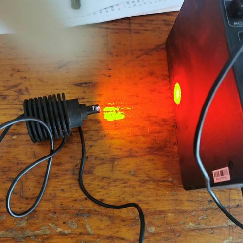 3.7-5V点光源 尺寸8mm 红光 拆机实物拍摄