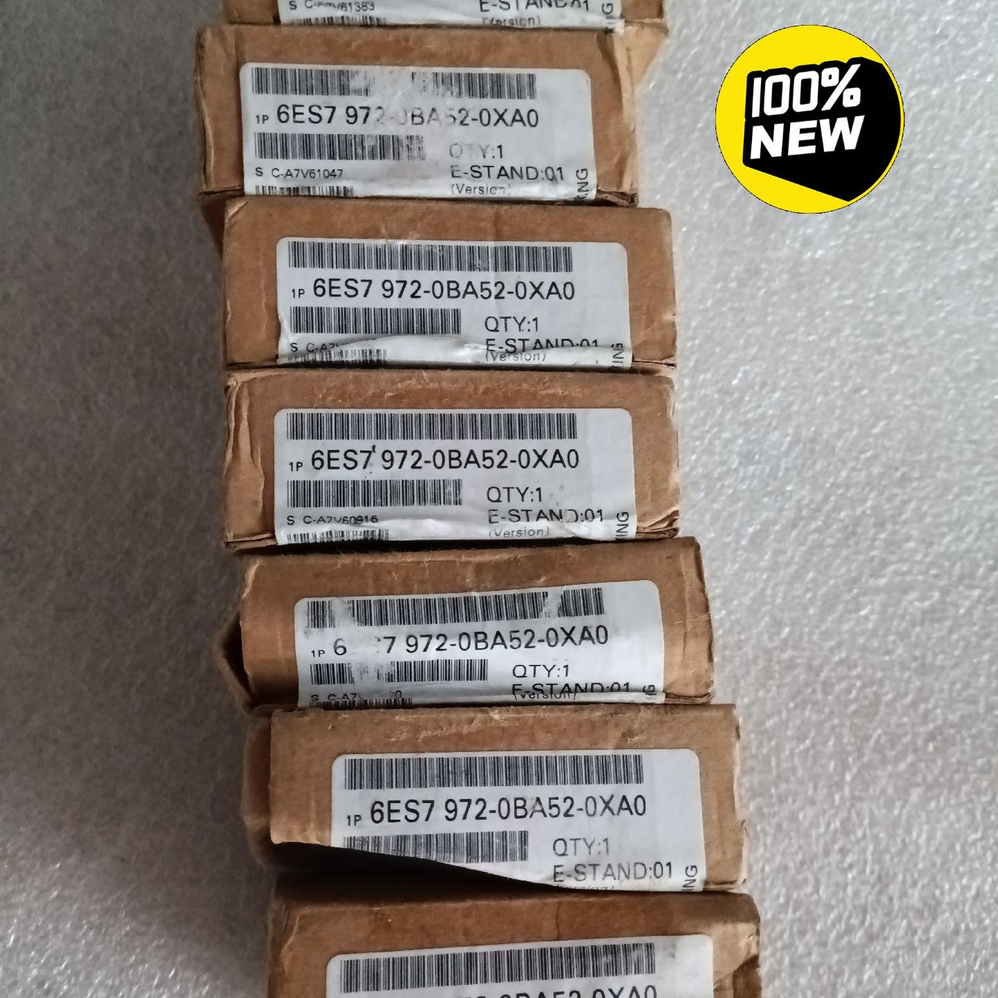 总线接头6ES7 972-0BA52-0XA0 实物图