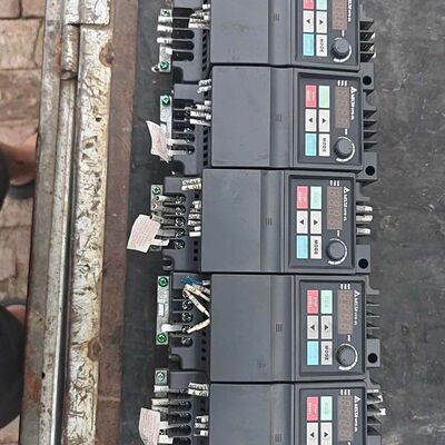台达变频器VFD004EL43A 380v  0.4kw 成