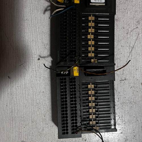 6ES7120-0AH01-0AA0模块底座 拆机