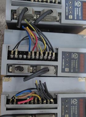 拆机广数DA98D伺服驱动器 DA98D-25/2台 DA9