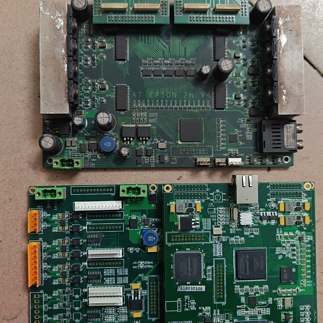 出一套拆机小北京5113/4720双头板卡 成色看图 功能正