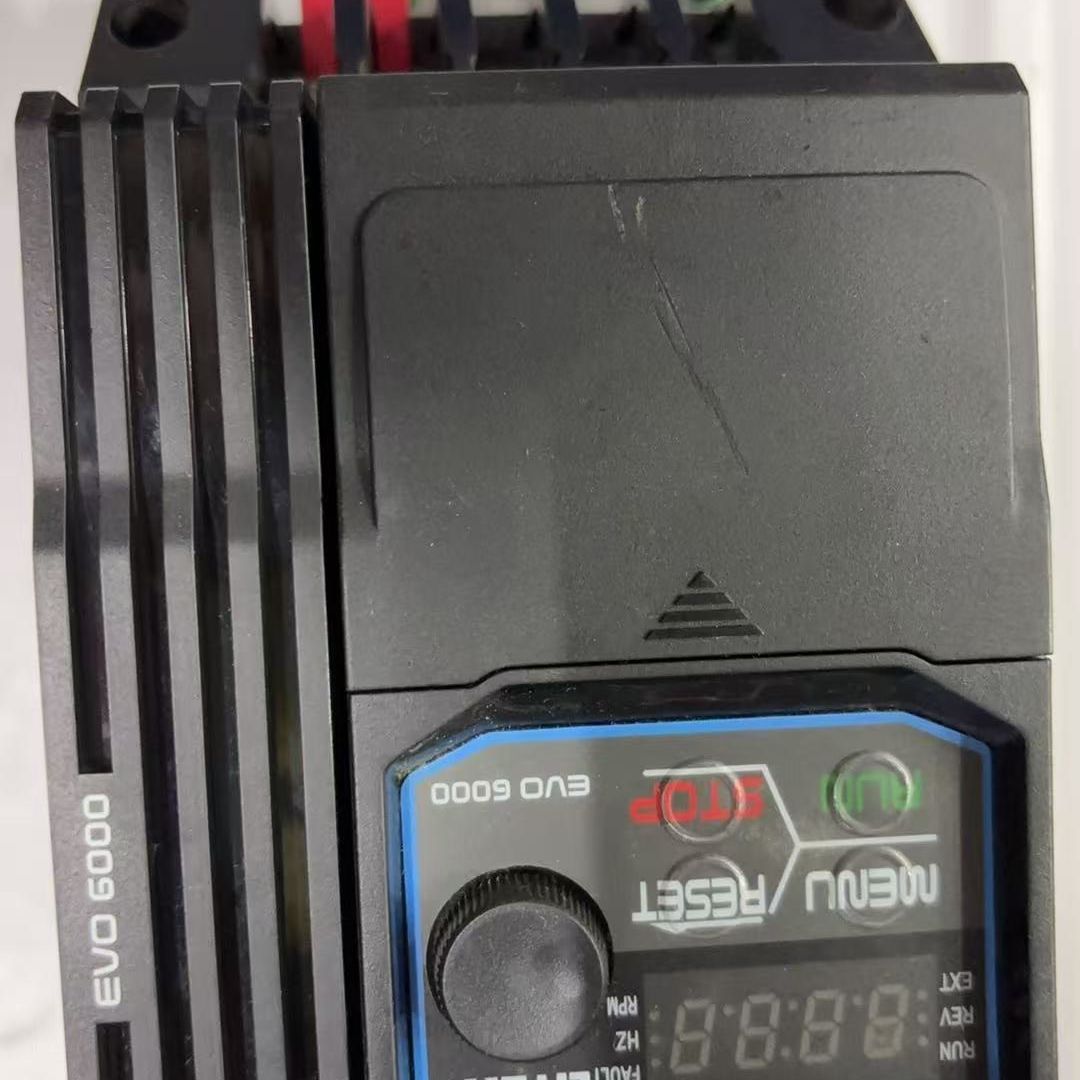 台湾光宝变频器EVO600021S2D2E20F