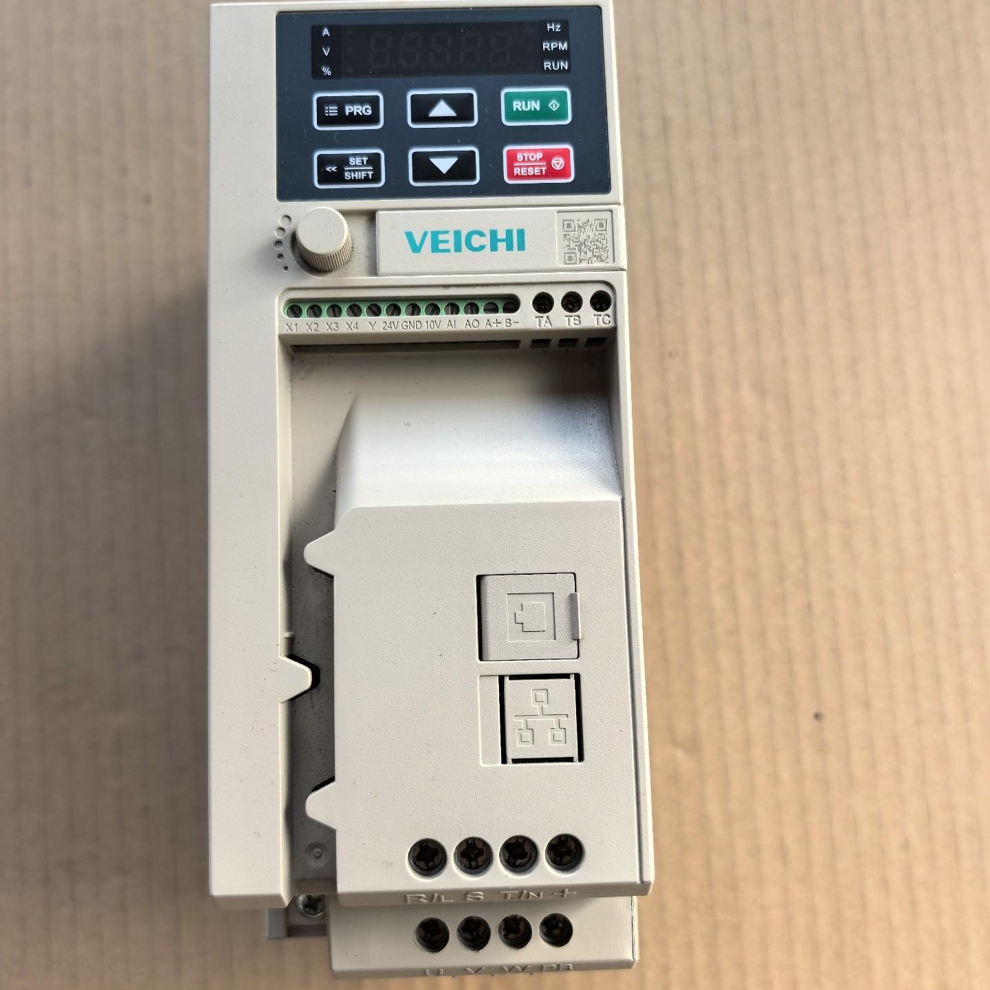 AC10-T3-5R5G-B伟创变频器5.5kw