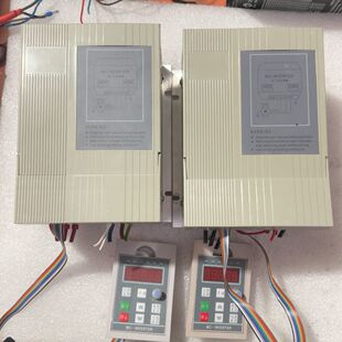 丹富莱变频器DFL4000H-2R2-4两台2.2kw 3