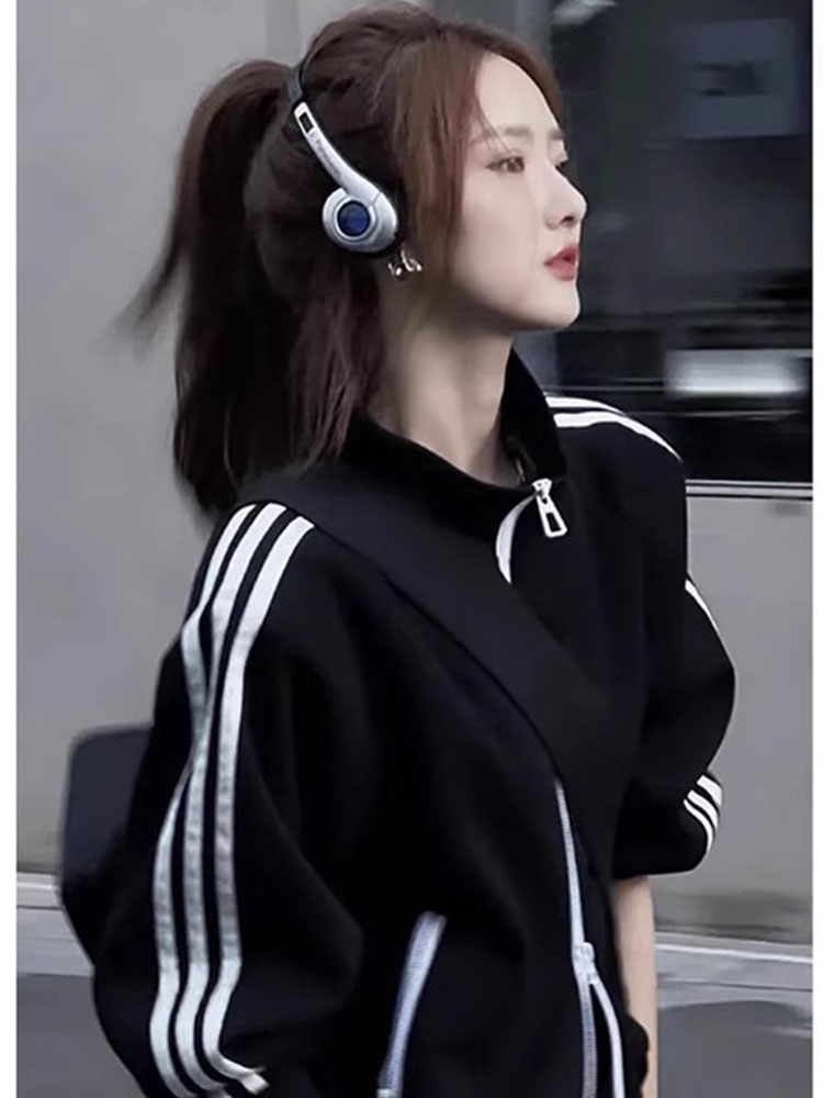 条纹卫衣外套女春秋2025新款韩版休闲短款拉炼开衫运动棒球服上衣