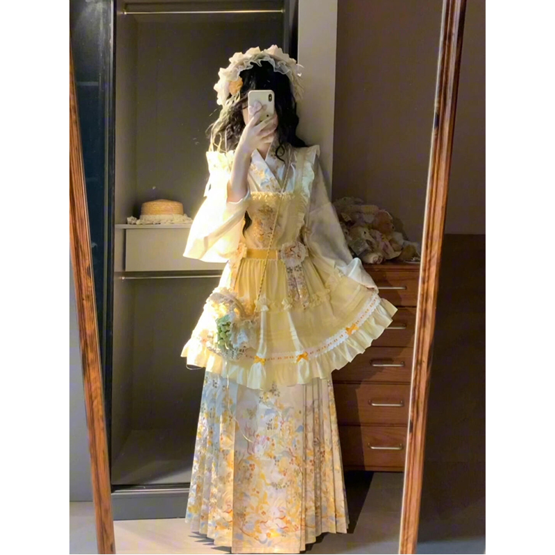 黄色汉洋折衷汉服女琵琶袖马面裙刺绣罩裙洛丽塔lolita裙洋气甜美