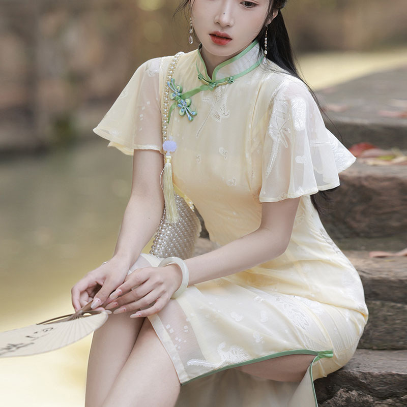 黄色旗袍少女夏改良新中式连衣裙