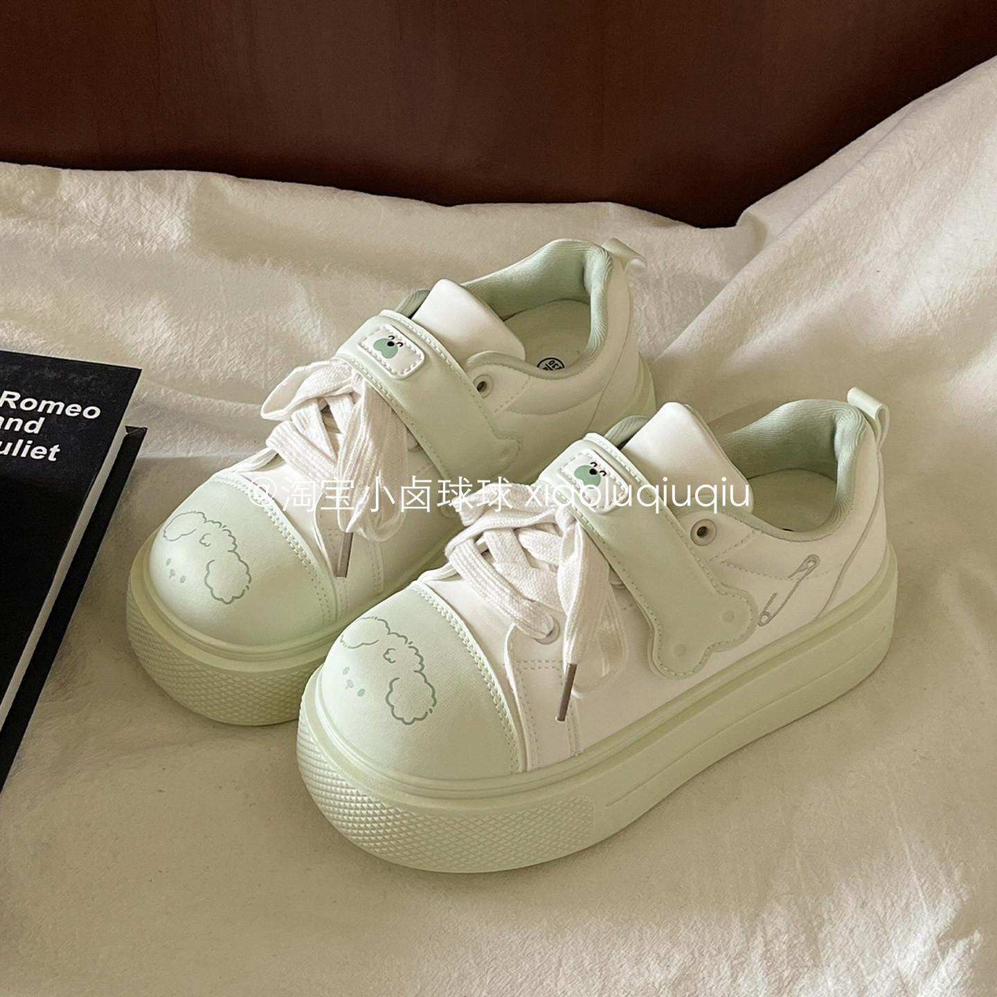 小卤球球魔术贴板鞋女鞋2026新款可爱百搭面包鞋子增高厚底小白鞋,女鞋,休闲板鞋,淘宝优惠券,粉丝福利购,淘宝优惠卷