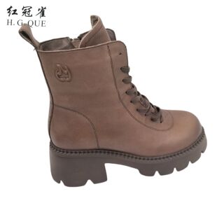 红冠雀女鞋2024冬季新款粗跟厚底短靴时尚百搭马丁靴棉靴37891