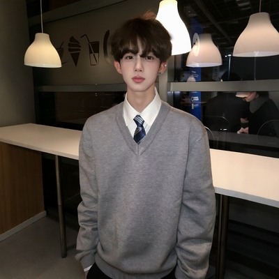 刺篇长袖V领套头毛衣男针织上衣