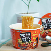 韩国进口方便面paldo八道极地辣旋风辣白菜味拉面碗面杯泡面105g