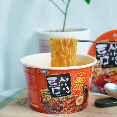 paldo八道极地辣白菜味拉面泡面