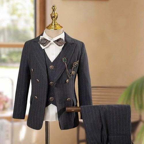 儿童礼服男童西装套装高端婚礼