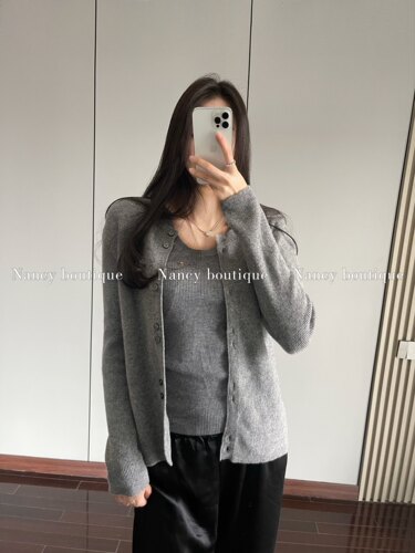 美丽诺羊毛秋冬针织开衫上衣内搭