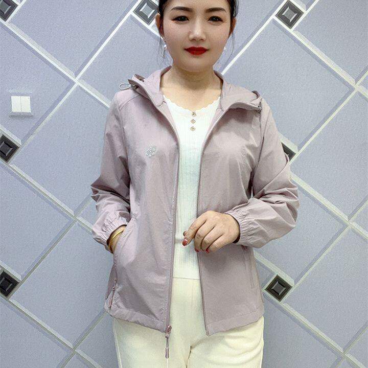 中老年女装连帽防晒外套妈妈装纯色薄款宽松拉炼夹克减龄上衣
