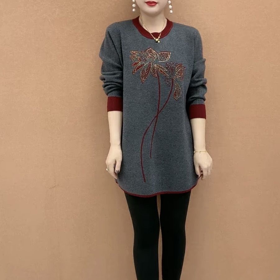 妈妈装刺绣花朵针织衫女中长款宽松遮肚洋气打底衫大码