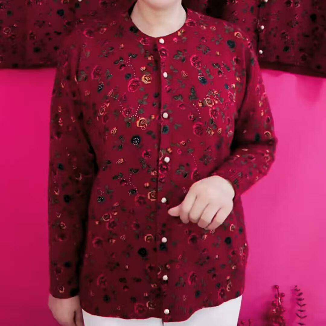 26新款妈妈开衫春秋宽松圆领针织外套时尚毛衣印花洋气中老年上衣