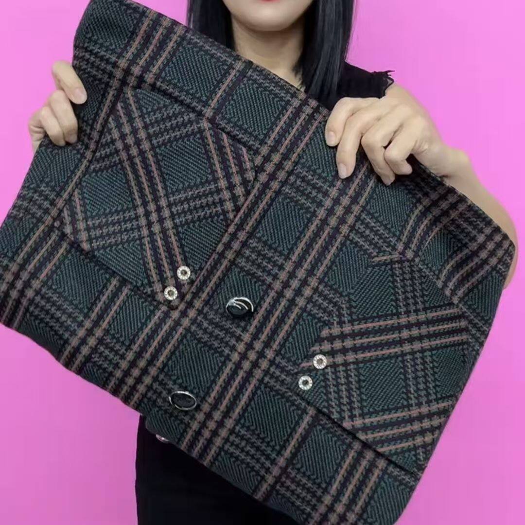 中老年人加厚秋装外套上
