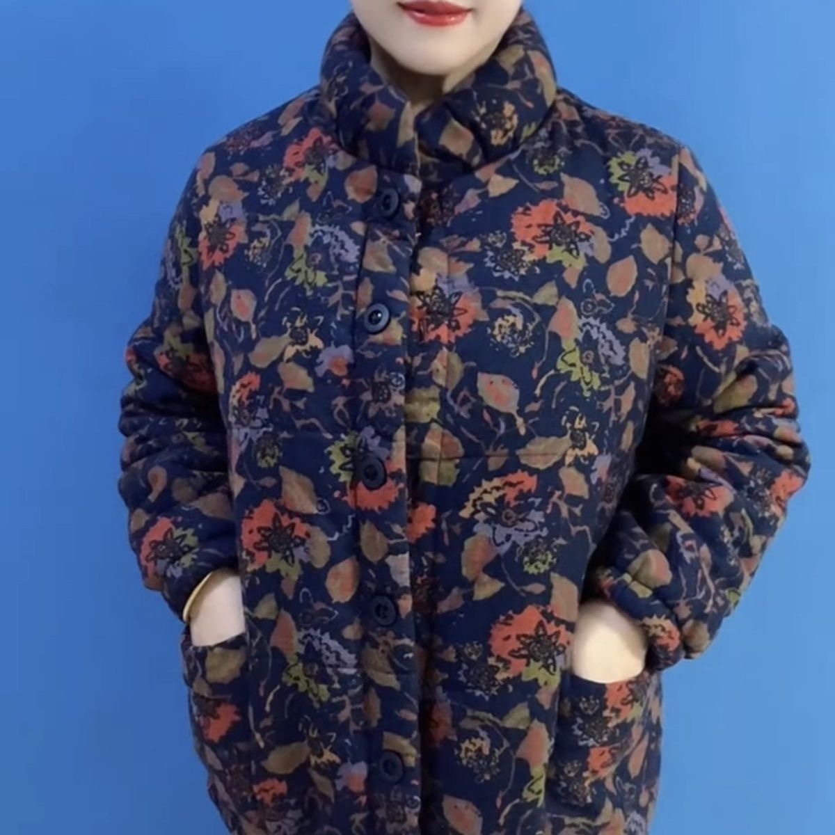 中老年妈妈装碎花外套女立领保暖洋气复古风大码上衣