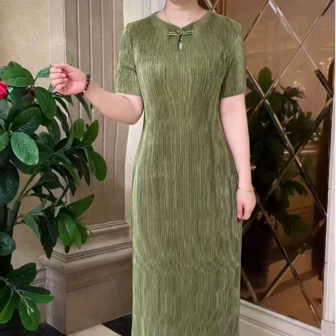 2025三宅褶皱夏季连衣裙新款旗袍高端显瘦气质爆款妈妈女装简约