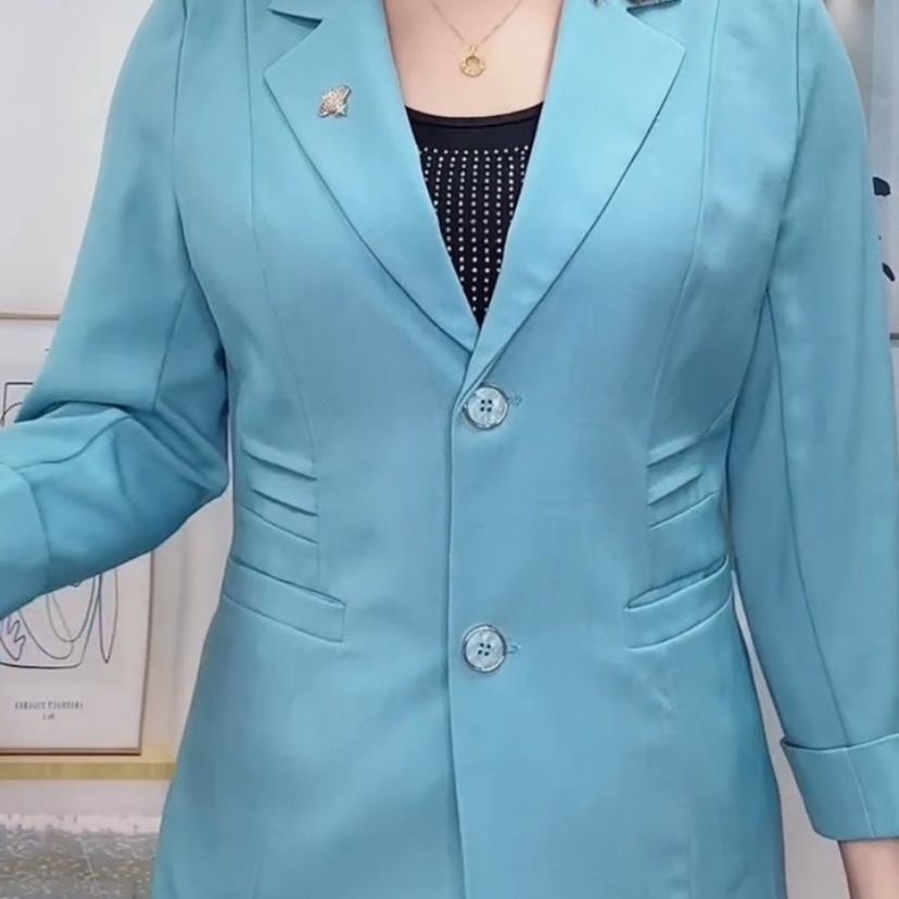 品质爆款收腰高贵西服简