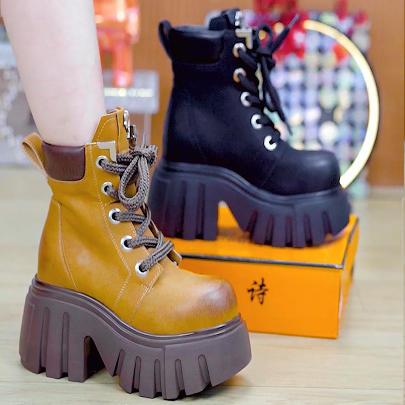 小个子显瘦厚底马丁靴女