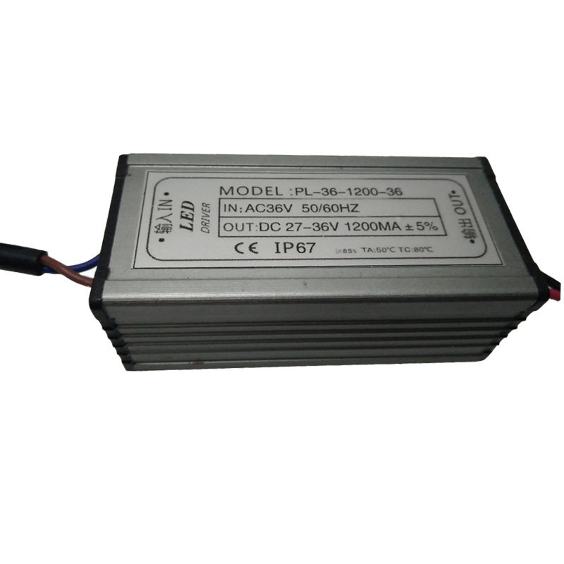 4并10串40W 1.2A 太阳能 投光灯调光 输入dc12v升压 led驱动电源