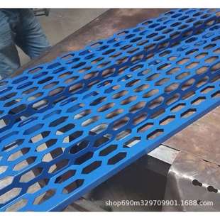 厂家热销冲孔网 不锈钢冲孔网片 不锈钢圆孔网 防风抑尘网