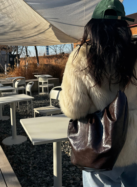 NIN原创设计款ins单肩腋下大容量韩国托特挎包牛角包皮质慵风街头