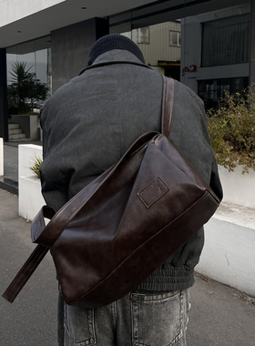 NIN原创日系复古单肩斜挎腋下托特枕头手提挎包男女潮软皮pu休闲