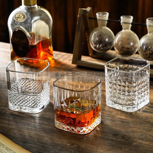 正四方形玻璃杯高级感啤酒杯家用