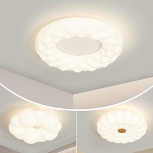 卧室温馨吸顶灯现代简约圆形房间led灯全光谱护眼极简个性主卧灯