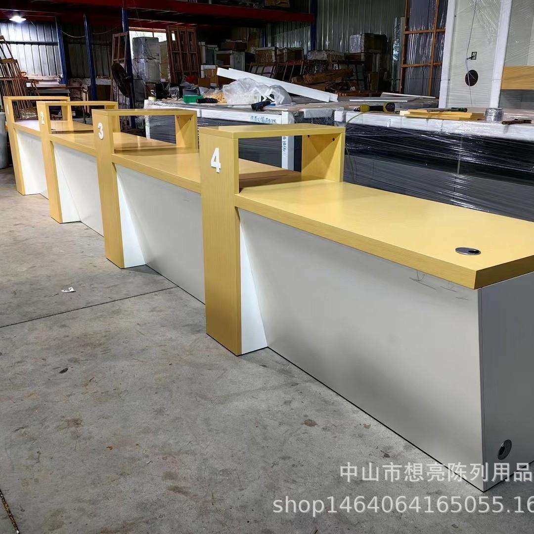 新款中国联通业务受理台配件柜体验桌3C终端产品柜智慧家庭展示墙