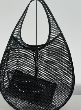 THREE新品网红同款时尚百搭暗黑镂空漆皮设计通勤包单肩托特包