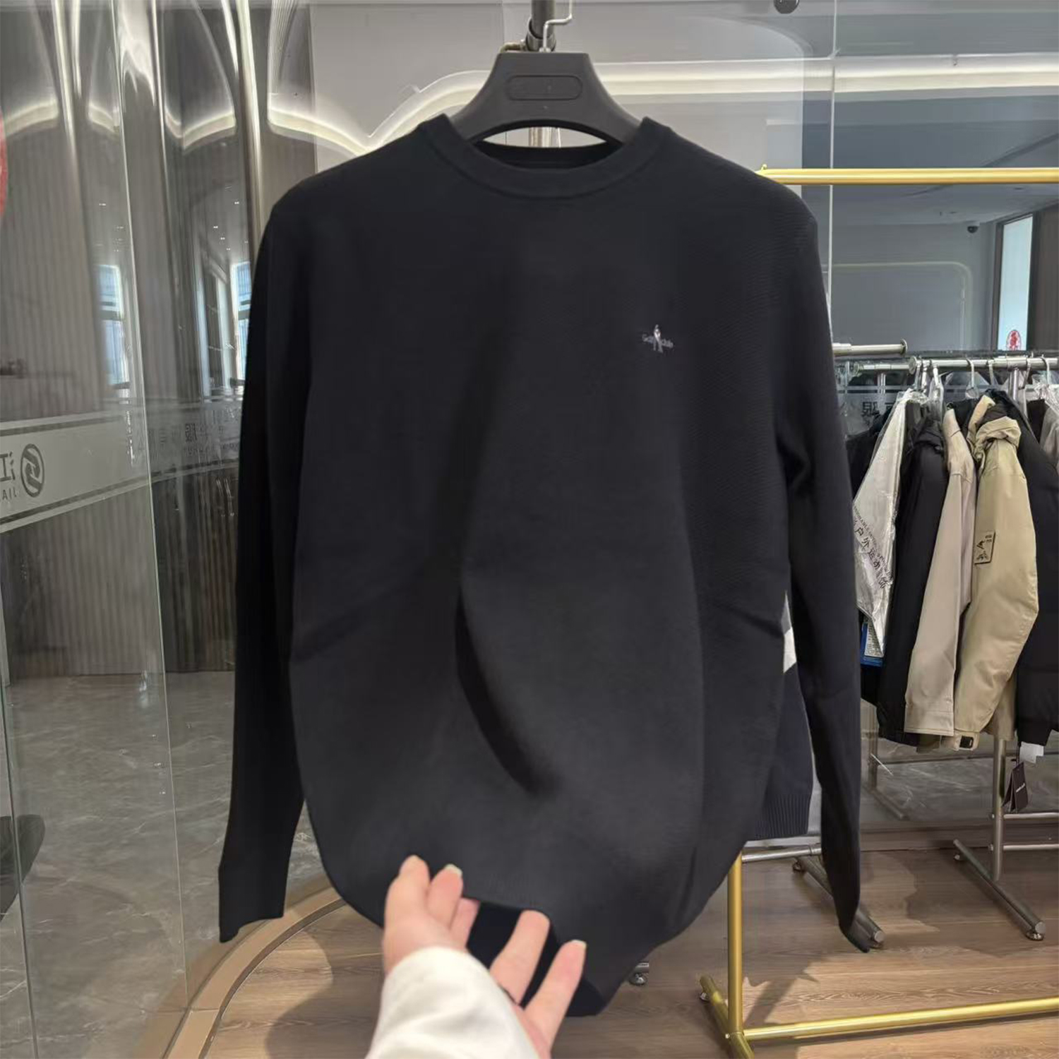 H家高尔夫刺绣圆领针织衫毛衣