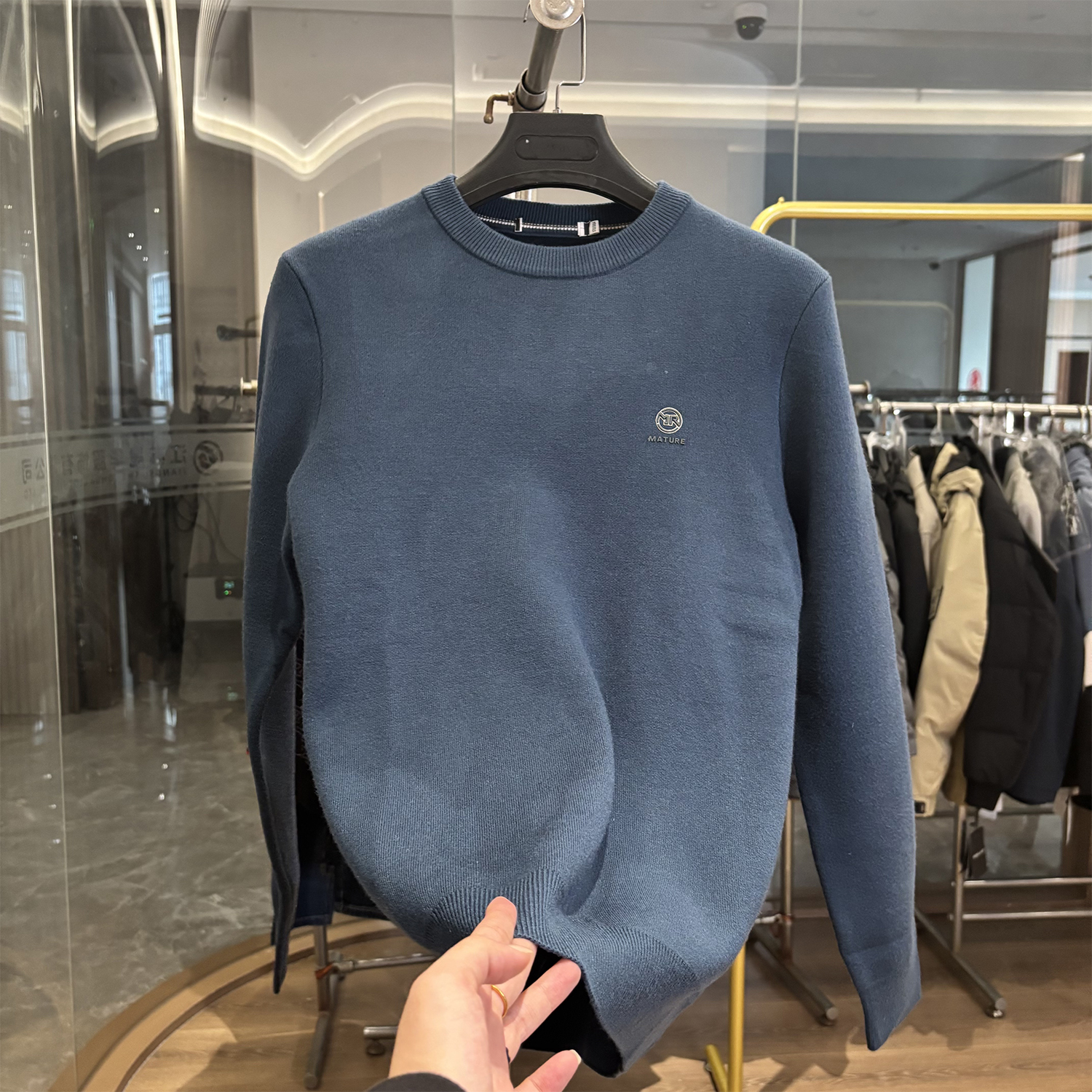 H家柔软抗起球加绒保暖针织衫