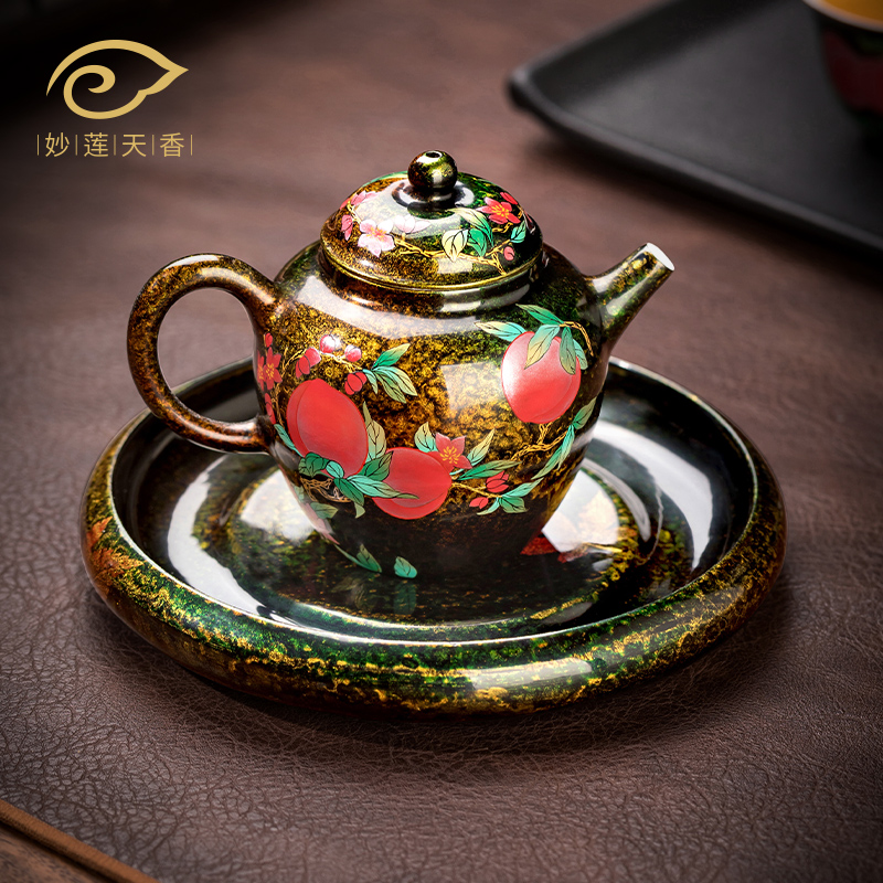 林剑军老师手绘寿桃大漆玉泥壶