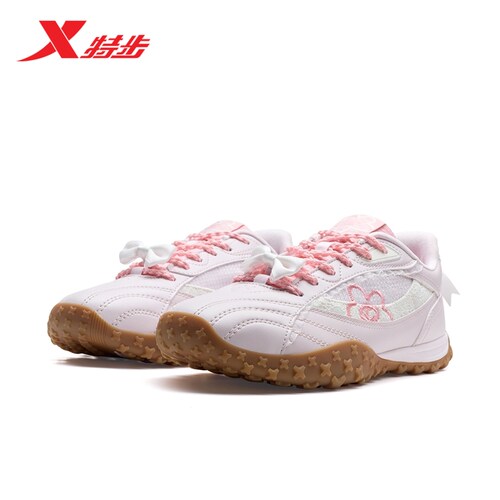 特步雪饼鞋V2休闲鞋女鞋冬季新款轻便百搭运动鞋薄底芭蕾鞋德训鞋