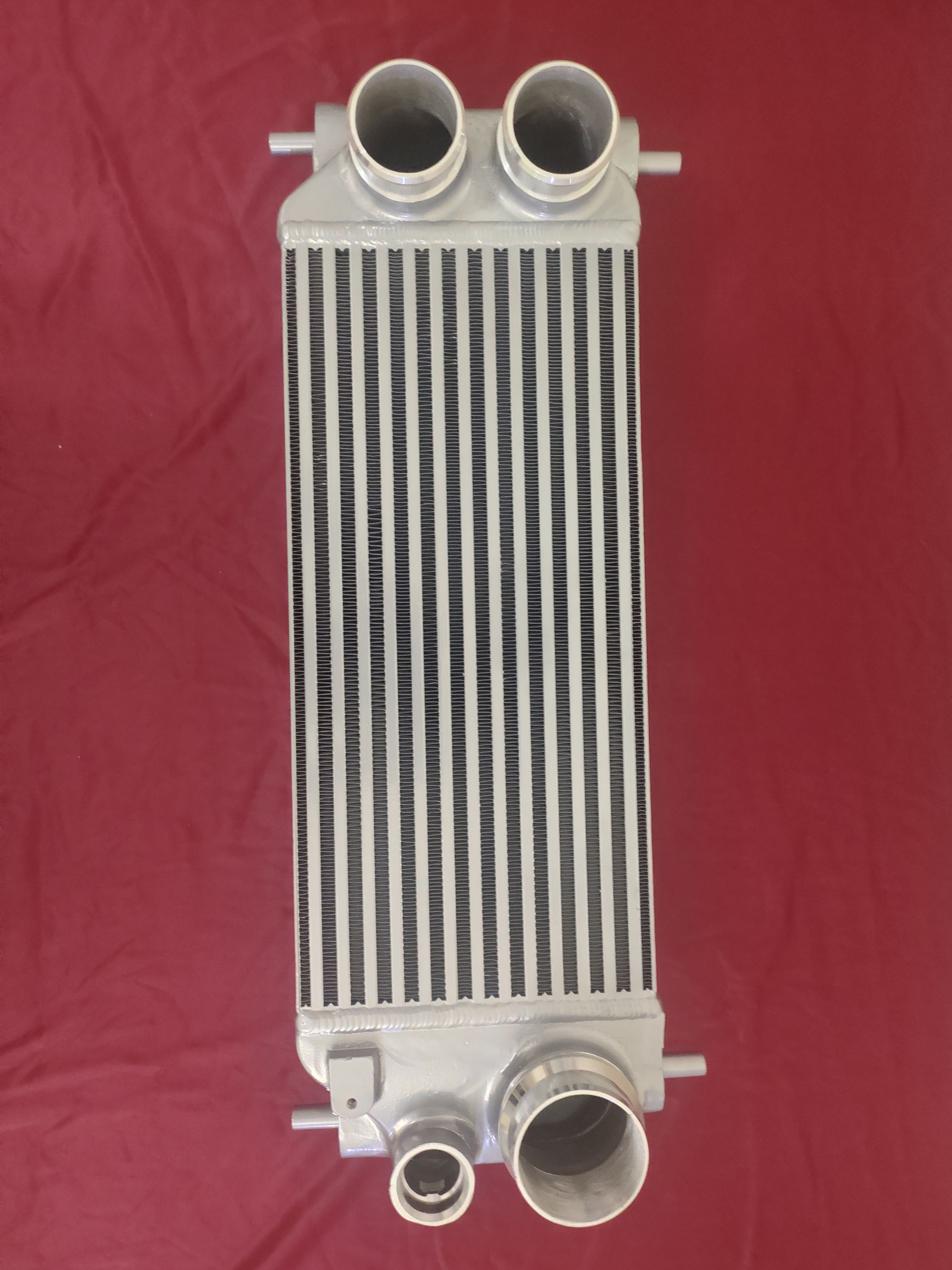 福特F150 2.5/3.0T涡轮增压散热器全铝加大中冷器