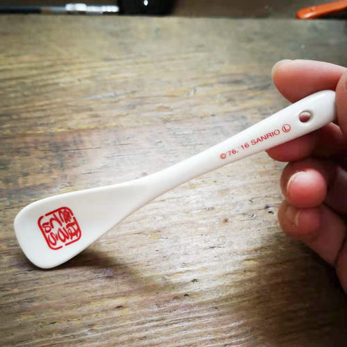 可爱卡通外贸陶瓷勺三丽欧圆润