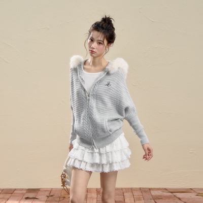 软糯慵懒风绞花针织开衫女连帽