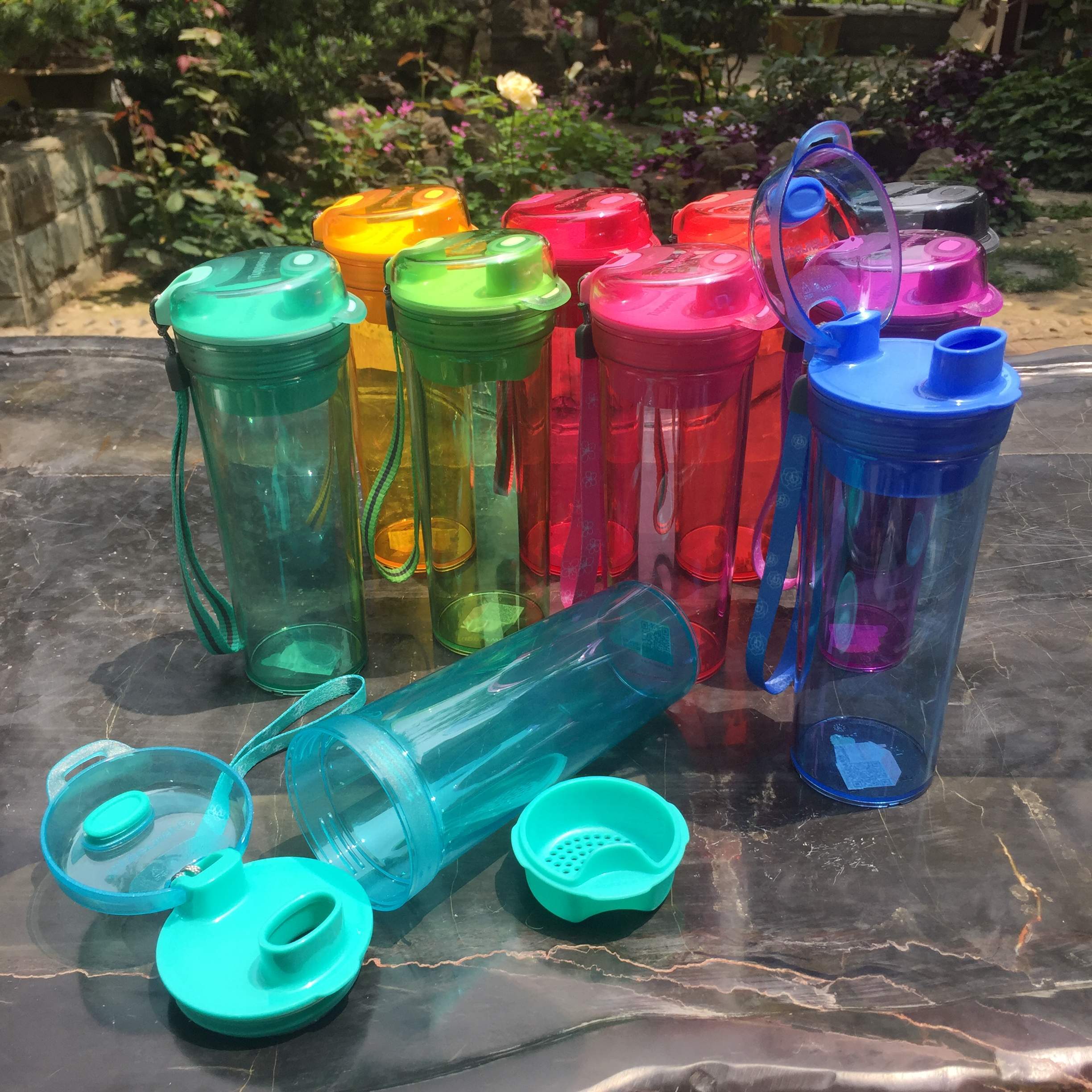 特百惠塑料防漏晶彩茶韵随心杯