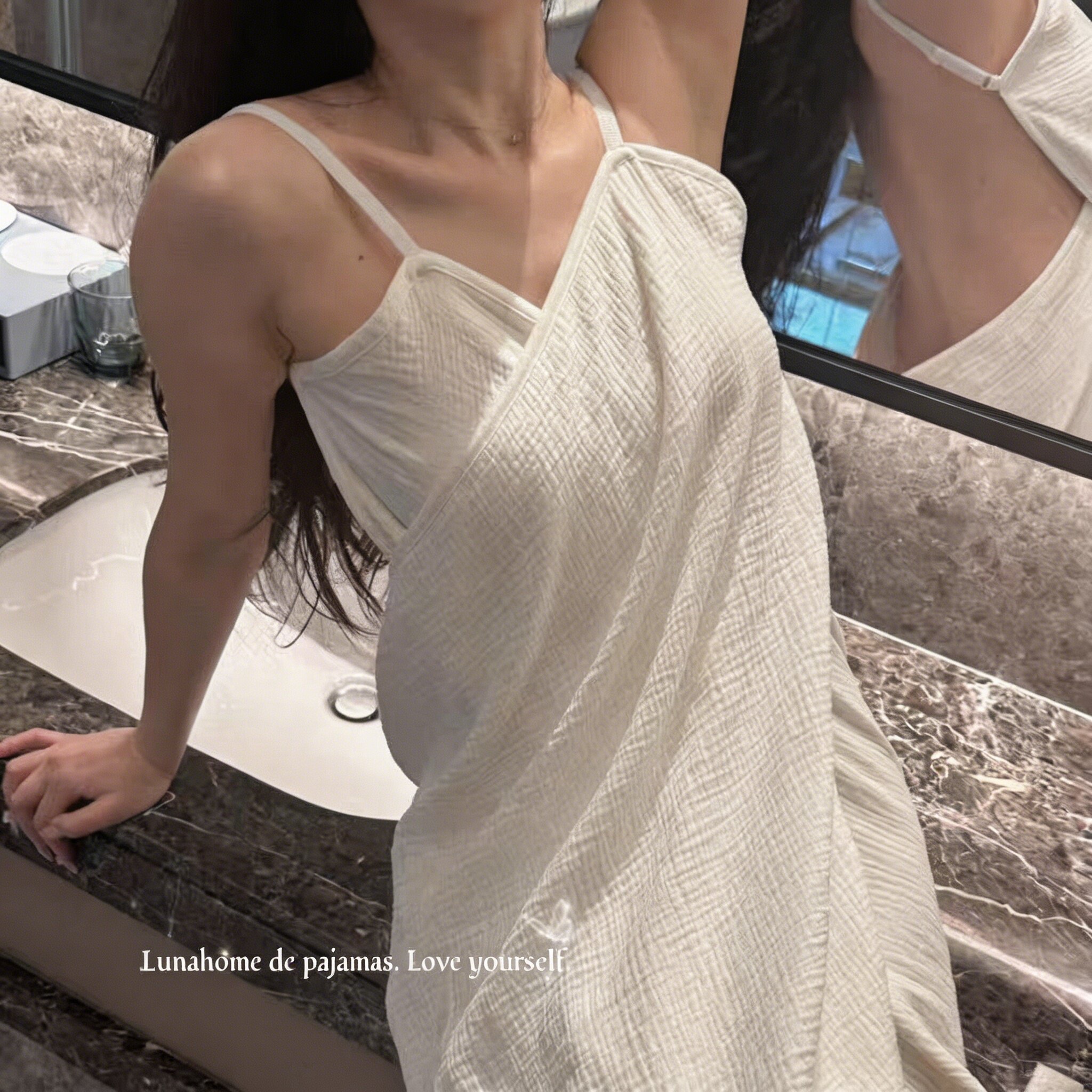 四层皱棉纱穿戴式吊带浴裙女