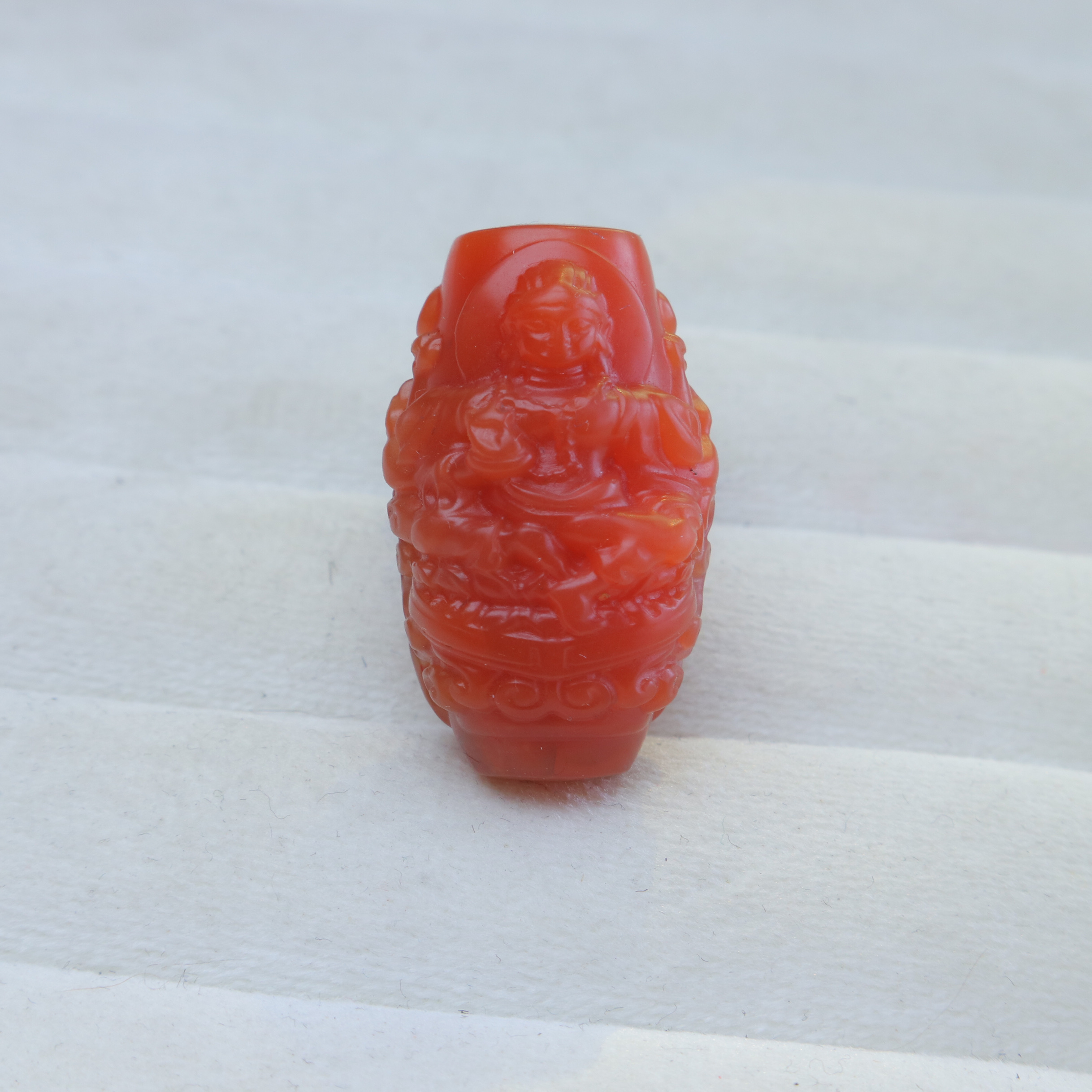 凉山盐源玛瑙桶珠吊坠男女挂件项链送男朋友礼物新款轻奢