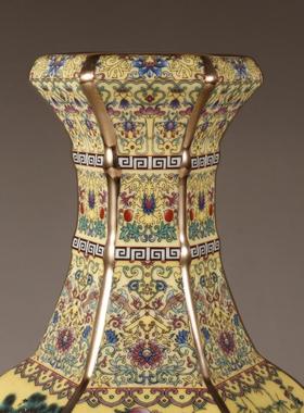 精选清乾隆珐琅彩花鸟六方浅黄色赏瓶中式博古P架仿古瓷器做旧古